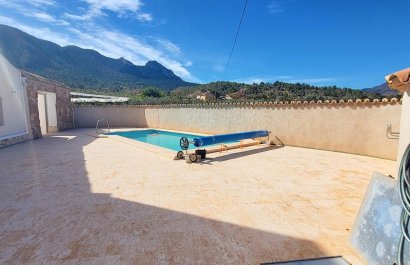 Resale - Villa - La Romana