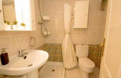Resale - Apartment / flat - Torrevieia - Nueva Torrevieja