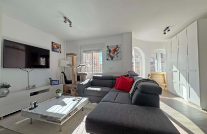 Resale - Townhouse / Duplex / Corner - Orihuela Costa - Villamartín