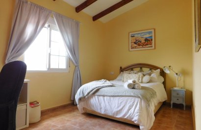 Reventa - Villa - Dolores