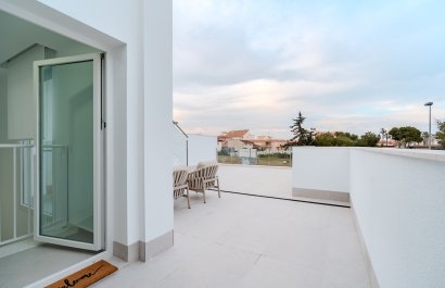 Obra nueva - Townhouse / Duplex - Los Alcázares