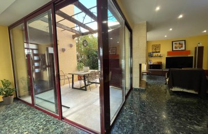 Resale - Townhouse / Duplex / Corner - Villanueva Rio Segura - Villanueva