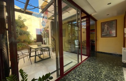 Resale - Townhouse / Duplex / Corner - Villanueva Rio Segura - Villanueva