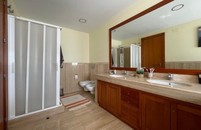 Resale - Townhouse / Duplex / Corner - Villanueva Rio Segura - Villanueva