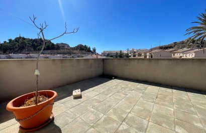 Resale - Townhouse / Duplex / Corner - Villanueva Rio Segura - Villanueva