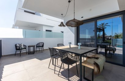 Resale - Townhouse / Duplex / Corner - Dolores