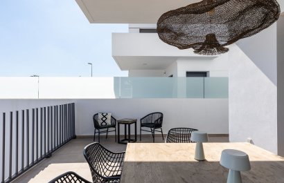 Resale - Townhouse / Duplex / Corner - Dolores