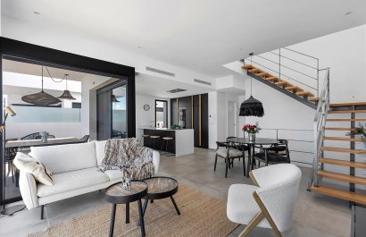 Resale - Townhouse / Duplex / Corner - Dolores