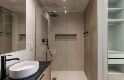 Resale - Townhouse / Duplex / Corner - Dolores