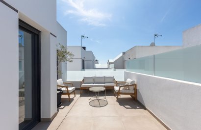 Resale - Townhouse / Duplex / Corner - Dolores