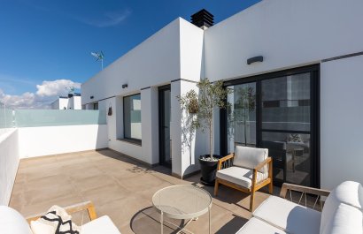 Resale - Townhouse / Duplex / Corner - Dolores