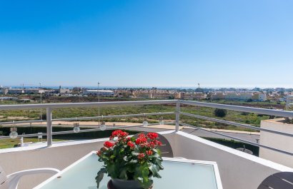 Resale - Apartment / flat - Orihuela Costa - Dehesa de campoamor