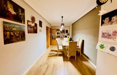 Reventa - Apartamento / piso - Torrevieia - Center