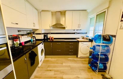 Reventa - Apartamento / piso - Torrevieia - Center