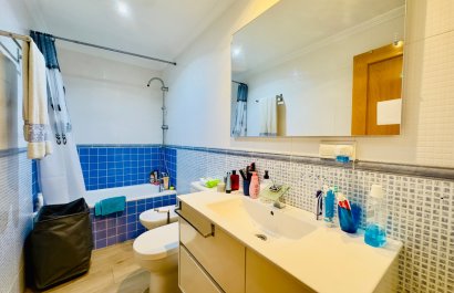 Reventa - Apartamento / piso - Torrevieia - Center