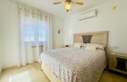 Resale - Villa - Orihuela Costa - Playa Flamenca