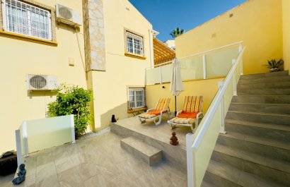 Resale - Villa - Orihuela Costa - Playa Flamenca