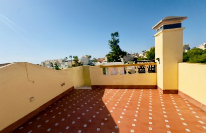 Resale - Villa - Orihuela Costa - Playa Flamenca