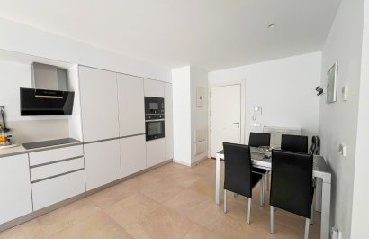 Resale - Apartment / flat - Torrevieia - Los Balcones