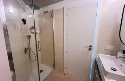 Resale - Apartment / flat - Torrevieia - Los Balcones