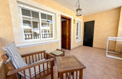 Resale - Apartment / flat - Orihuela Costa - La Florida