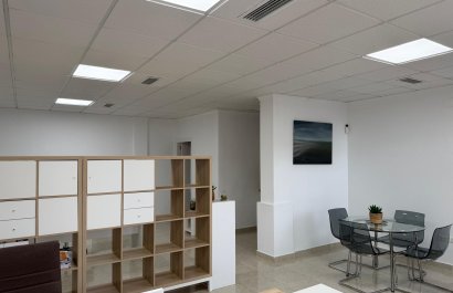 Resale - Commercial - Orihuela Costa - La Zenia