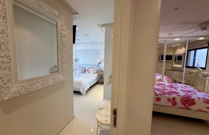 Resale - Apartment / flat - Guardamar del Segura - Marjal Beach