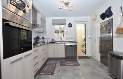 Resale - Villa - Orihuela Costa - Los Dolses