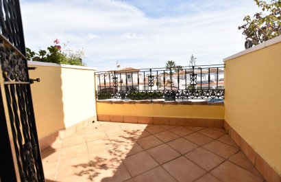 Resale - Villa - Orihuela Costa - Los Dolses