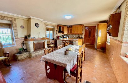 Resale - Villa - Orihuela