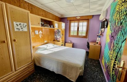 Resale - Villa - Orihuela