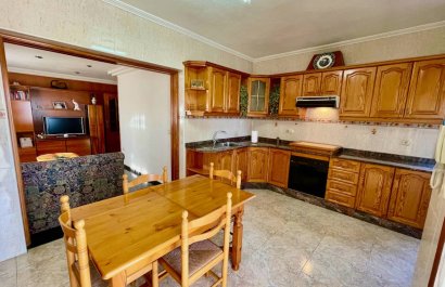 Resale - Villa - Orihuela