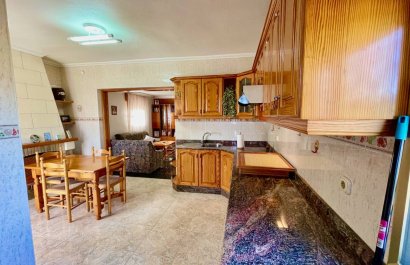 Resale - Villa - Orihuela