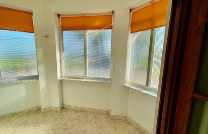 Resale - Villa - Orihuela