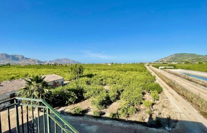 Resale - Villa - Orihuela