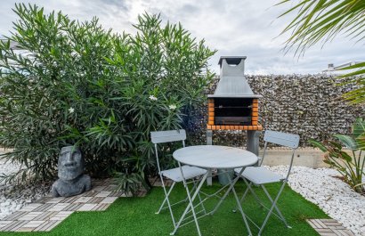 Resale - Townhouse / Duplex / Corner - Orihuela - Vistabella