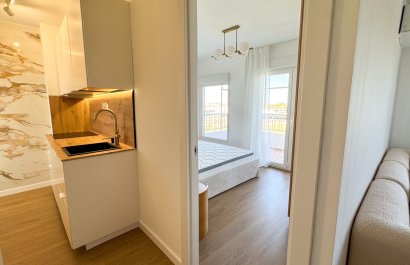 Resale - Apartment / flat - Orihuela Costa - Punta Prima