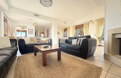 Resale - Villa - Altaona Golf and Country Village - Altaona Golf - Country Village