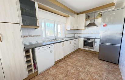 Resale - Villa - La Manga del Mar Menor - Mar Menor