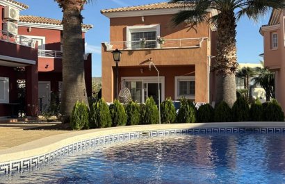 Resale - Villa - Altaona Golf and Country Village - Altaona Golf - Country Village