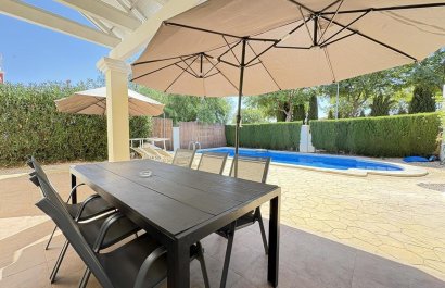 Resale - Villa - Altaona Golf and Country Village - Altaona Golf - Country Village