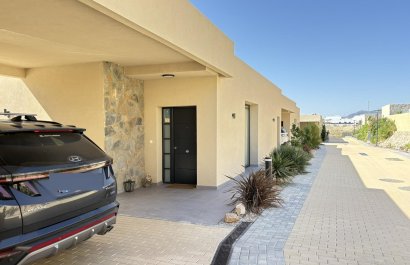 Resale - Villa - Altaona Golf and Country Village - Altaona Golf - Country Village