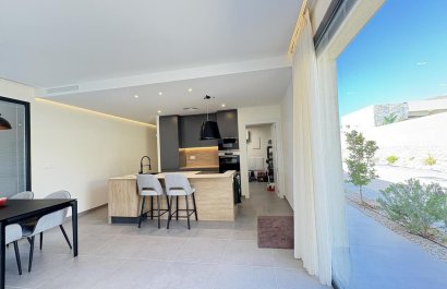 Resale - Villa - Altaona Golf and Country Village - Altaona Golf - Country Village