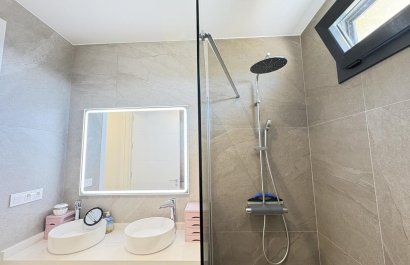 Resale - Villa - Altaona Golf and Country Village - Altaona Golf - Country Village