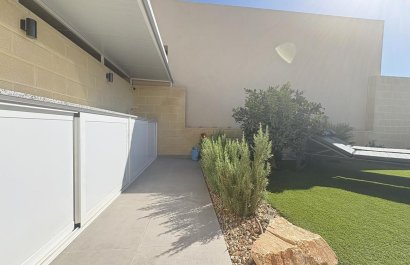 Resale - Villa - Altaona Golf and Country Village - Altaona Golf - Country Village