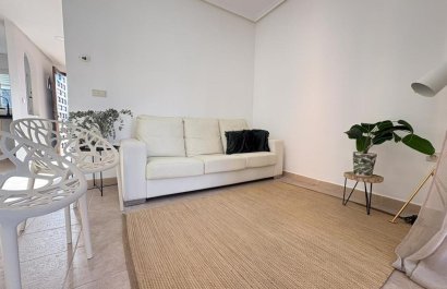 Resale - Villa - Altaona Golf and Country Village - Altaona Golf - Country Village