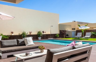 Resale - Villa - Altaona Golf and Country Village - Altaona Golf - Country Village