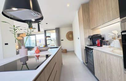 Resale - Villa - Altaona Golf and Country Village - Altaona Golf - Country Village