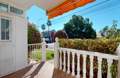 Resale - Apartment / flat - Orihuela Costa - Villamartín