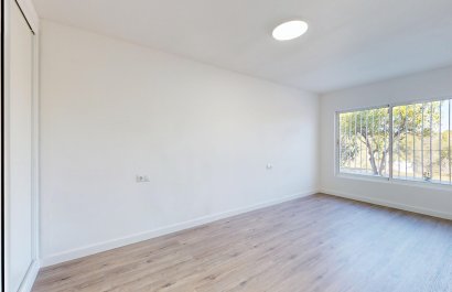 Resale - Apartment / flat - Orihuela Costa - Villamartín